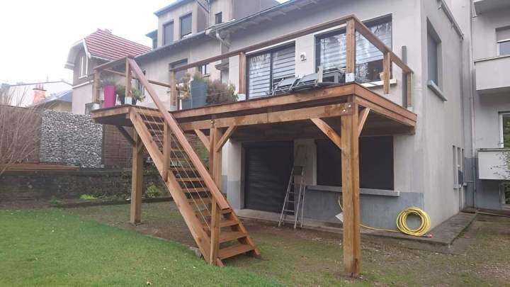 Installation de terrasse en bois Vosges